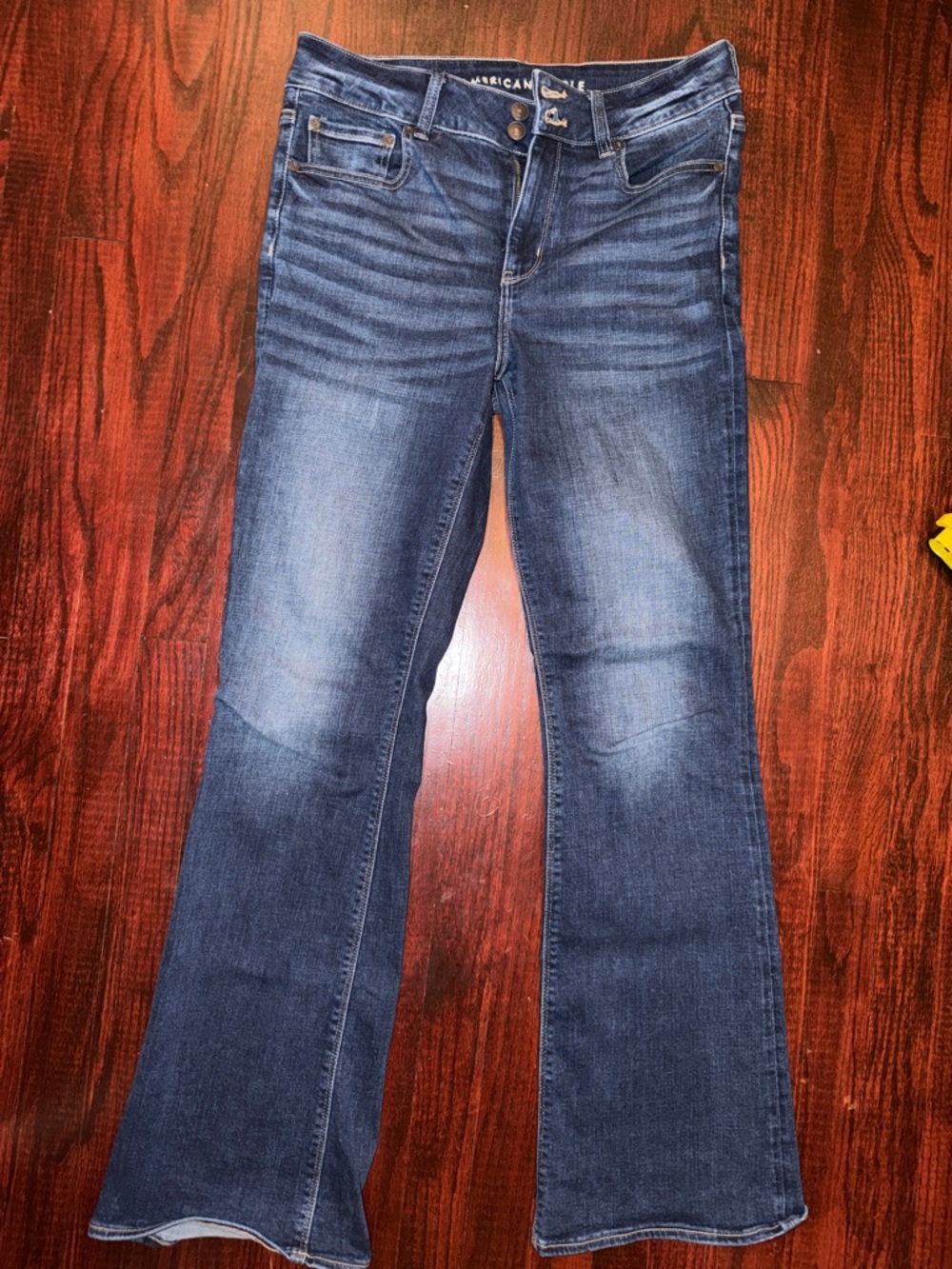 American Eagle Outfitters Women’s Flare Jeans in Dark Blue Wash